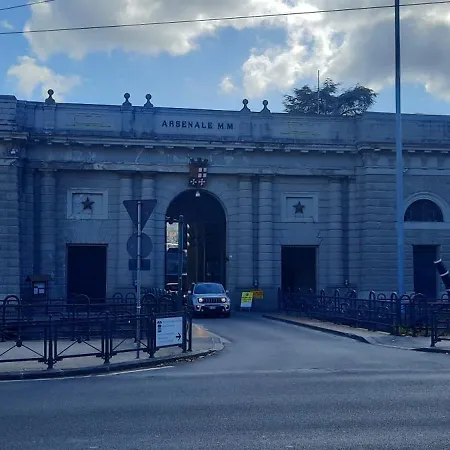 Ferry House Two Apartment