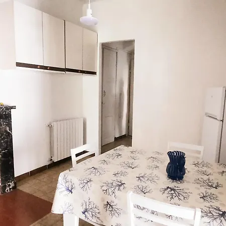 Ferry House Two Apartamento *